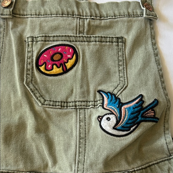 Green Denim Overalls with Fun Patches Girls Size Medium - Picture 6 of 8